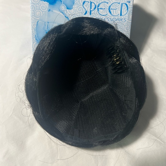 Hair accessories - Picture 6 of 8